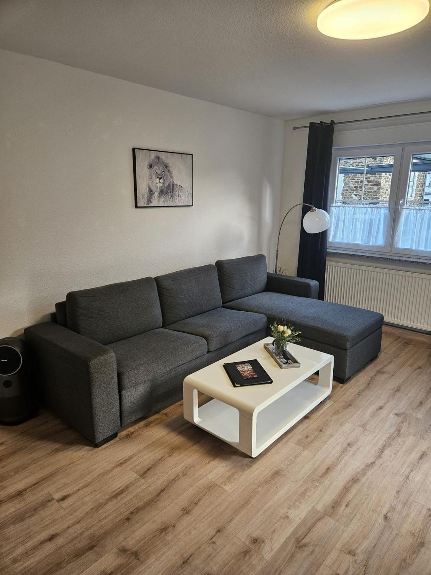 Hakans Moselblick Ferienwohnung Treis-Karden Exterior foto