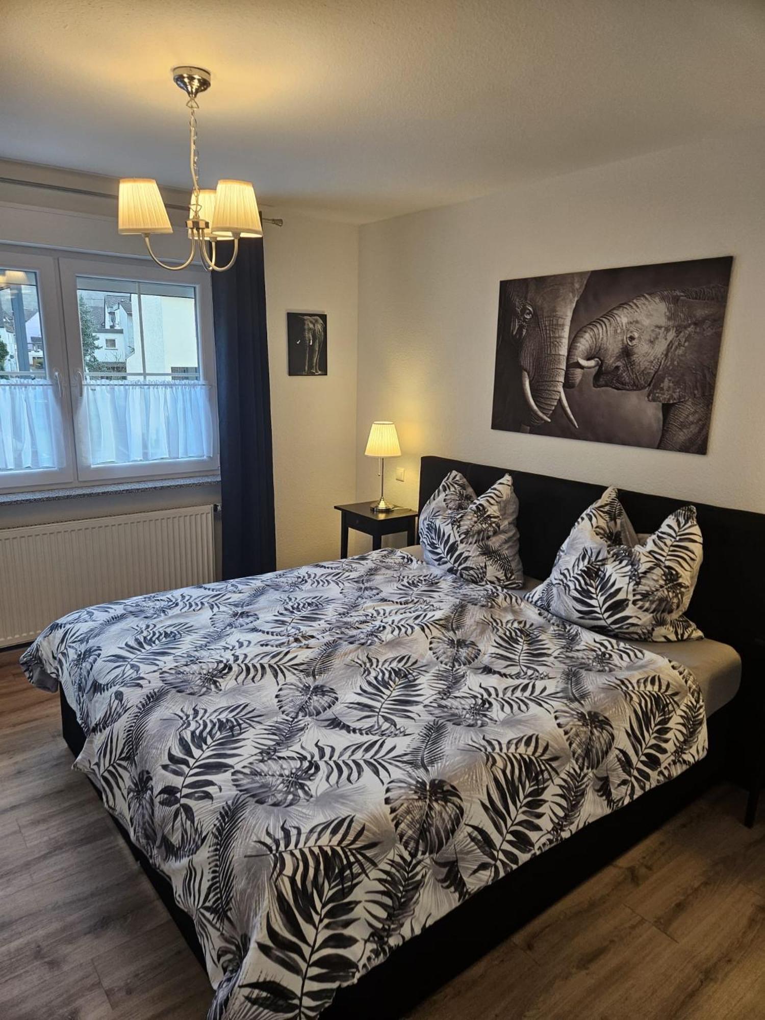 Hakans Moselblick Ferienwohnung Treis-Karden Exterior foto